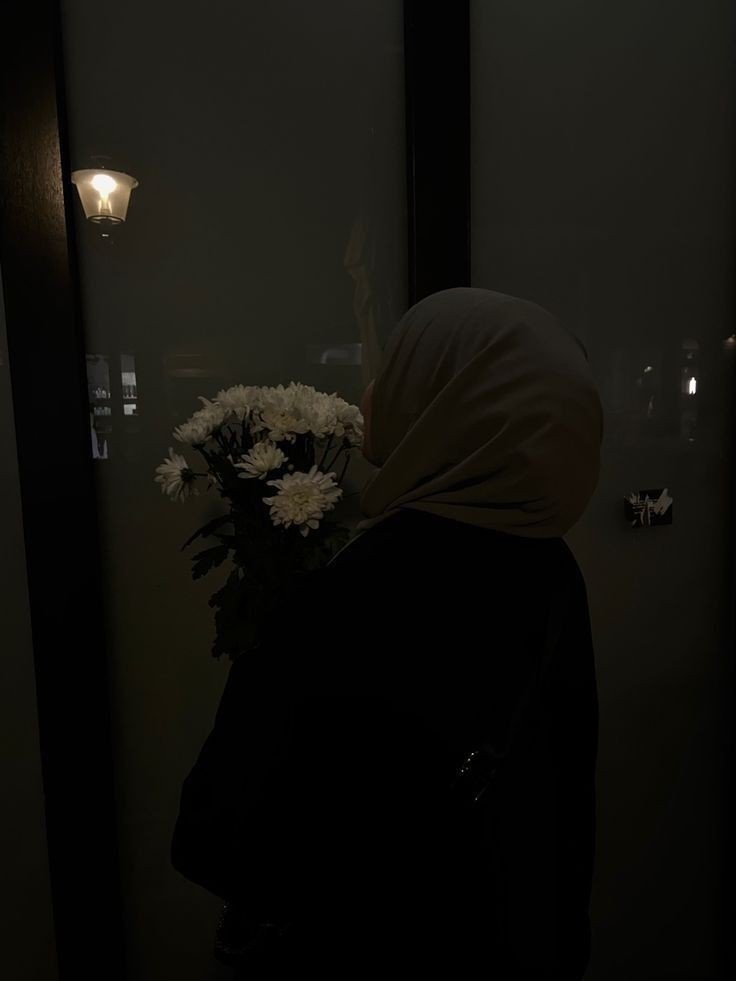 المؤلف