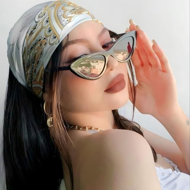 المؤلف