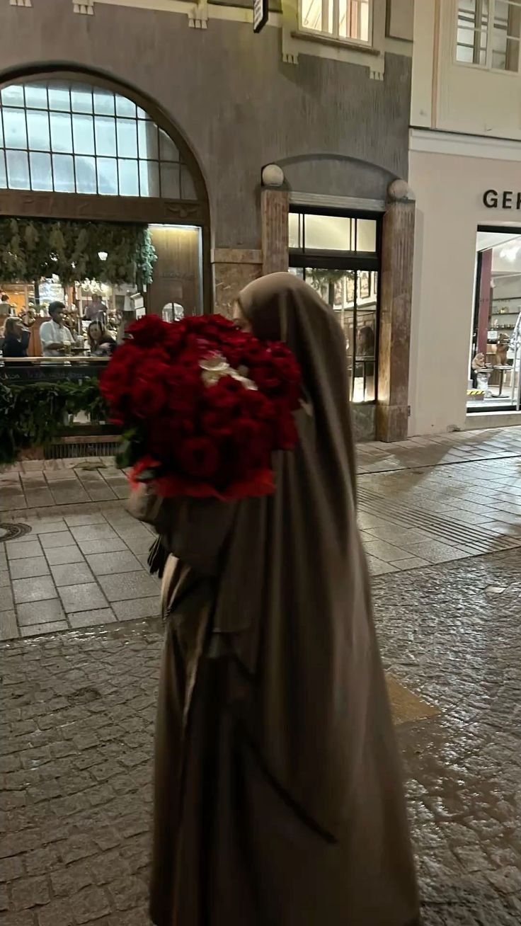 المؤلف