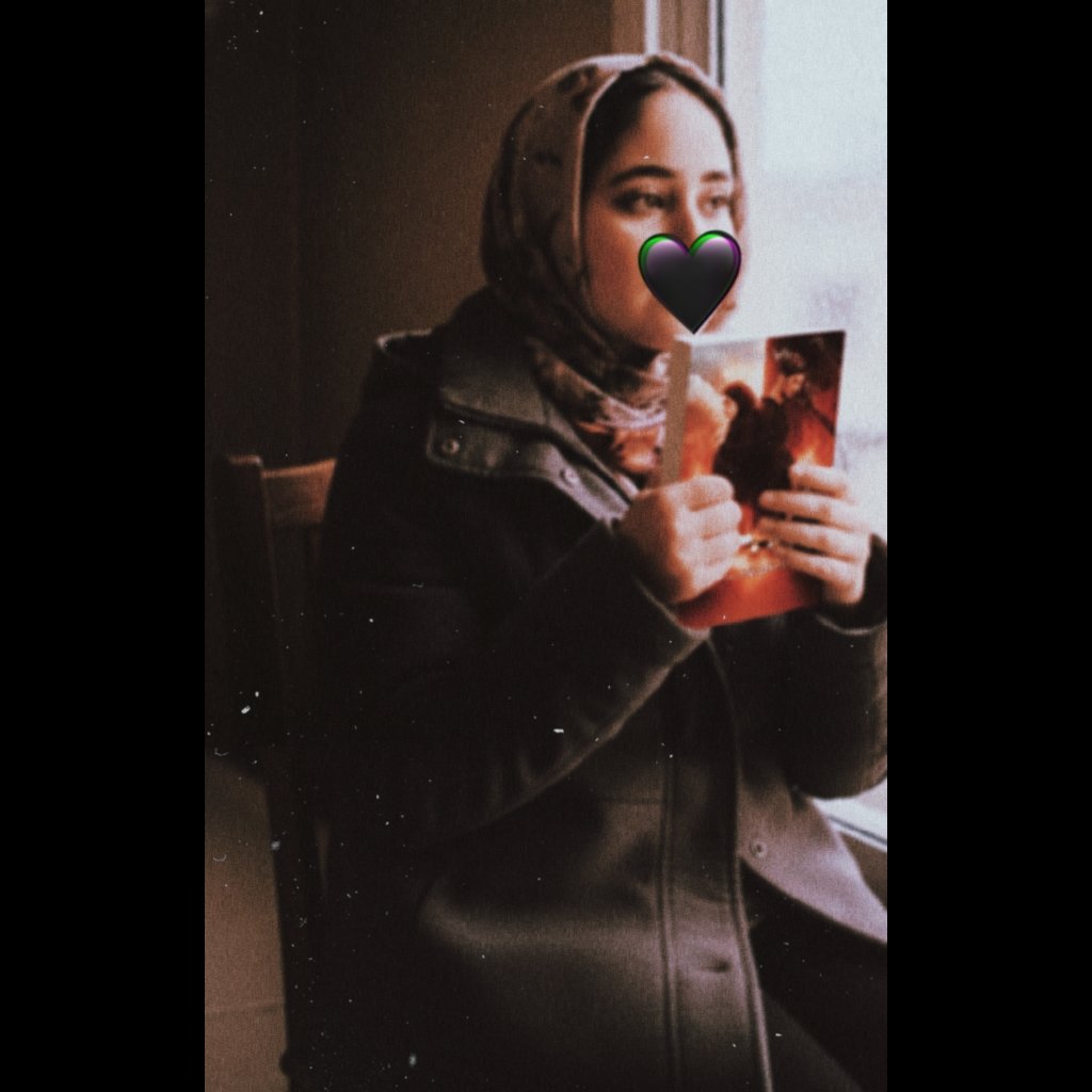 المؤلف
