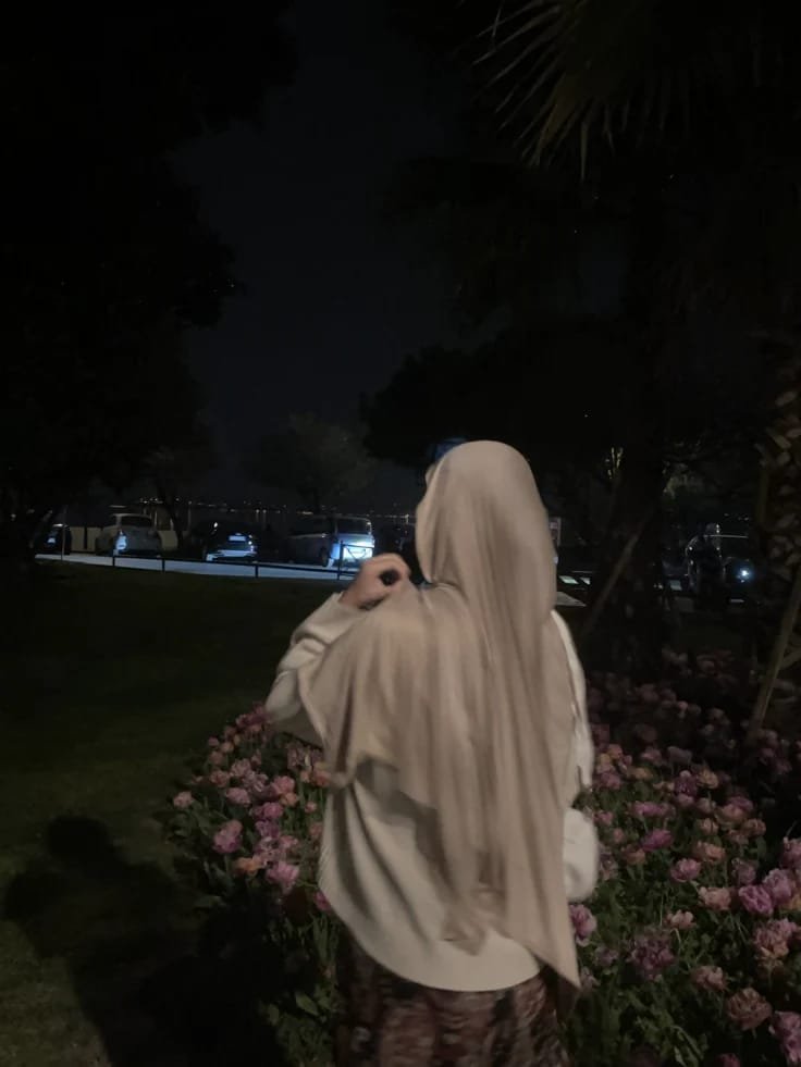 المؤلف