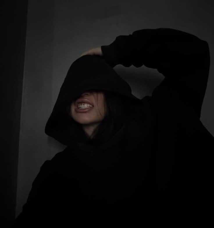 المؤلف