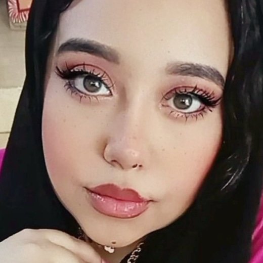 المؤلف