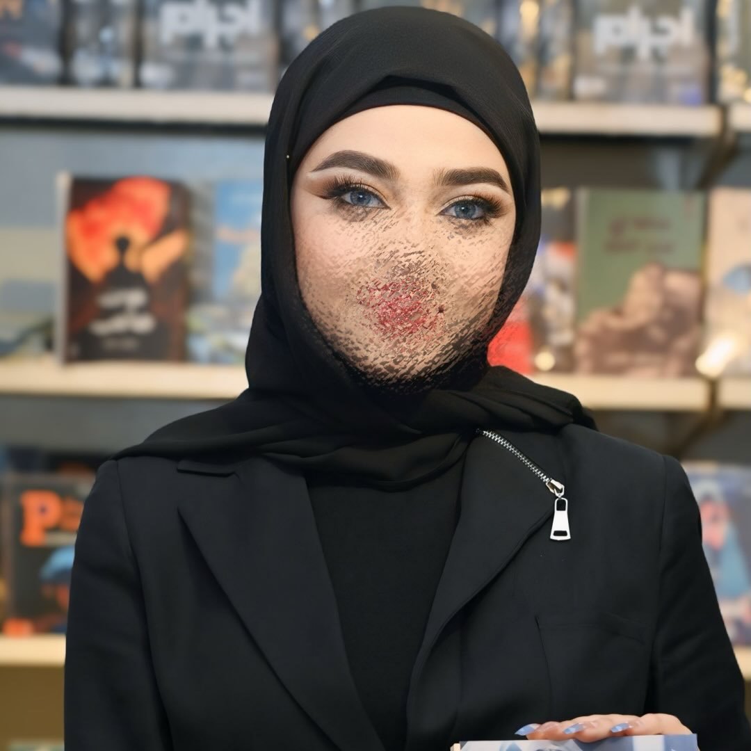 المؤلف