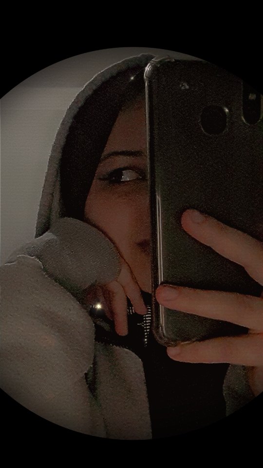المؤلف